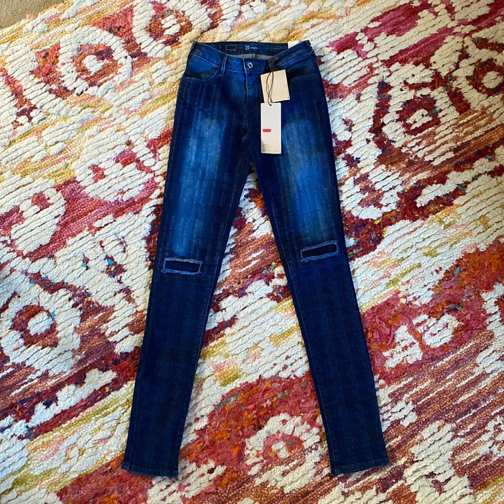 Levi's Dark Blue Women's Jeggings